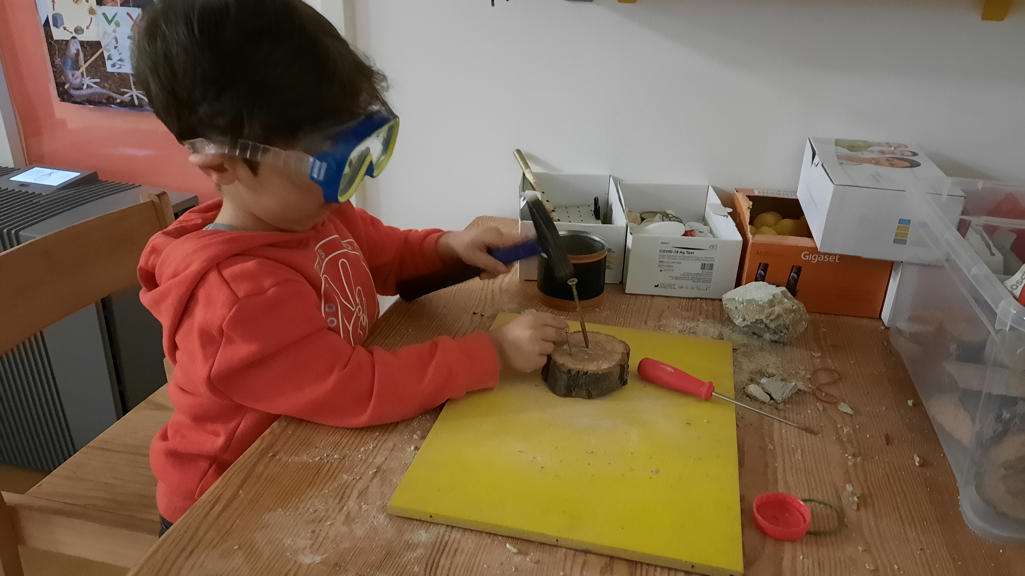 Bauen und Konstruieren in der Werkzeugecke