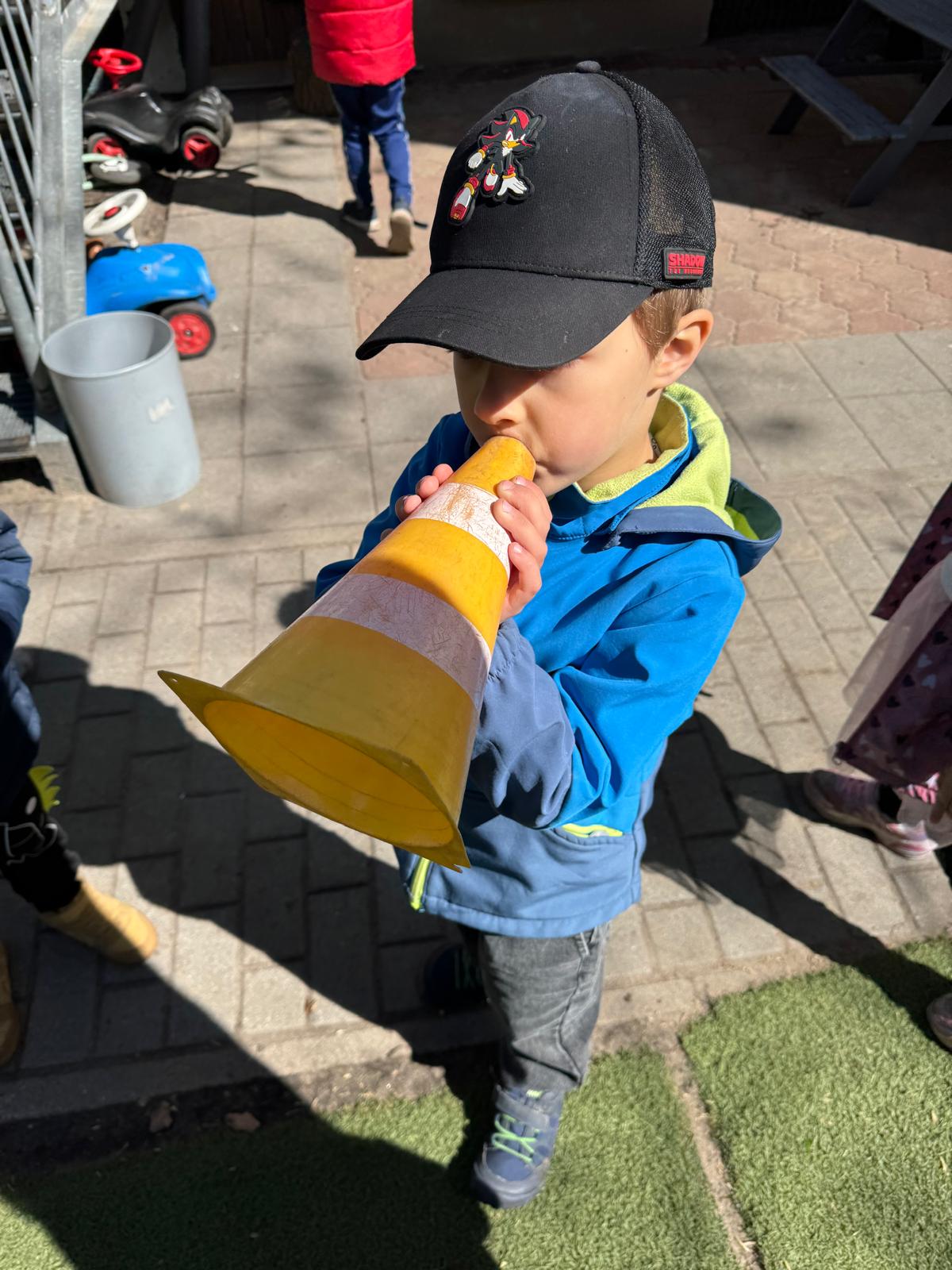 ec780bf4-ef8f-4d2d-824a-96d3bbee89ea